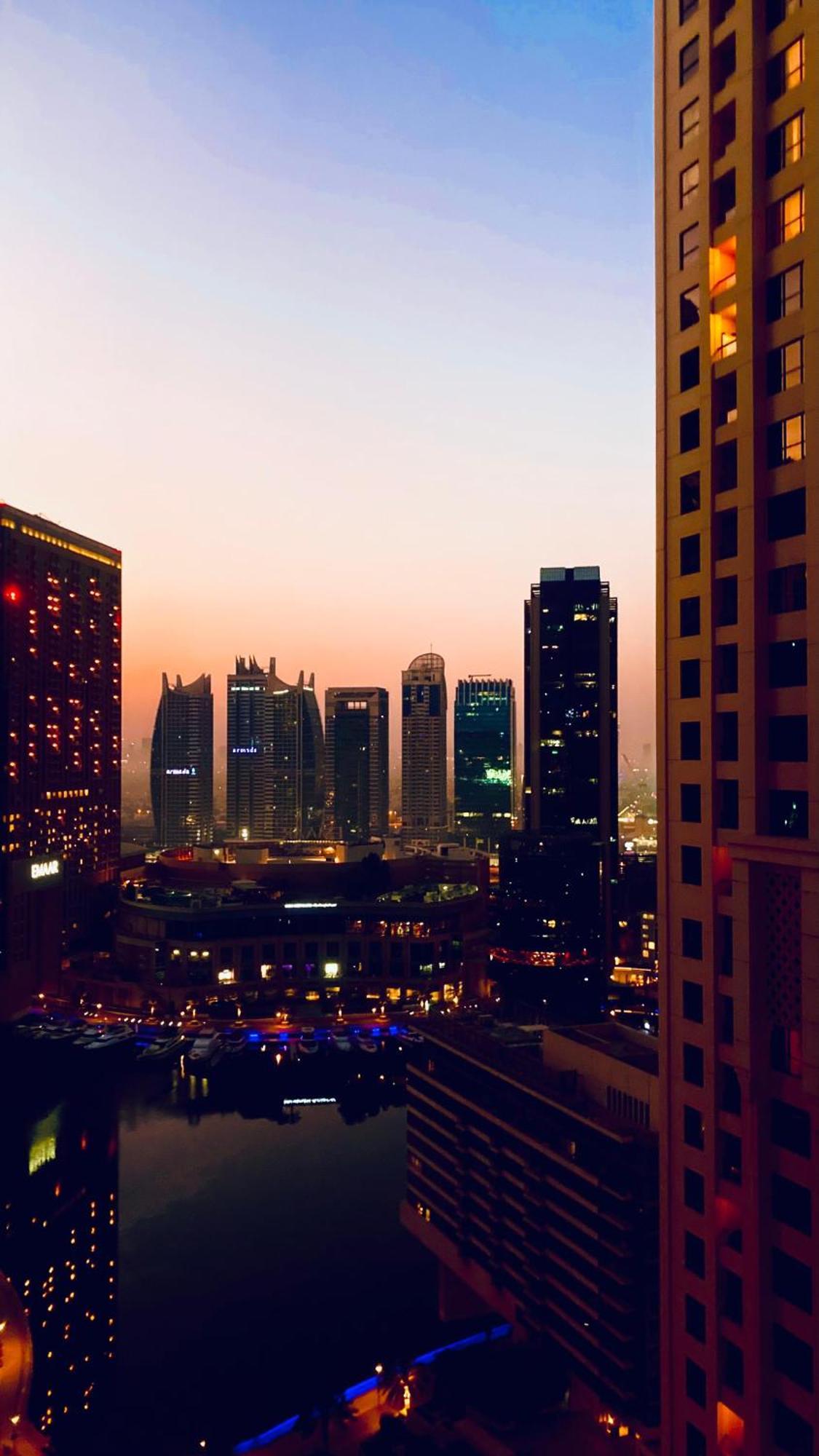 The Aero Hostel دبي المظهر الخارجي الصورة