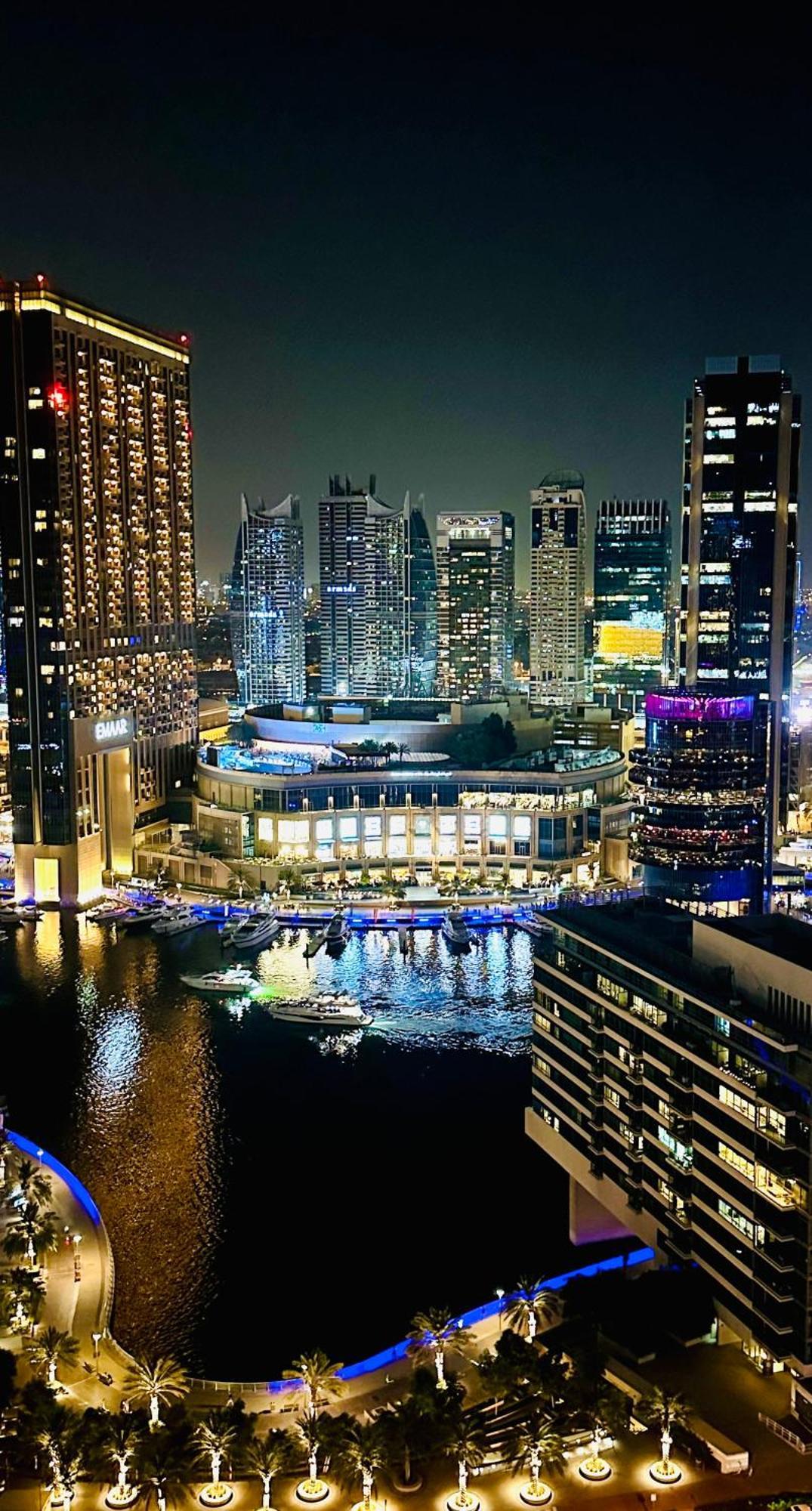 The Aero Hostel دبي المظهر الخارجي الصورة
