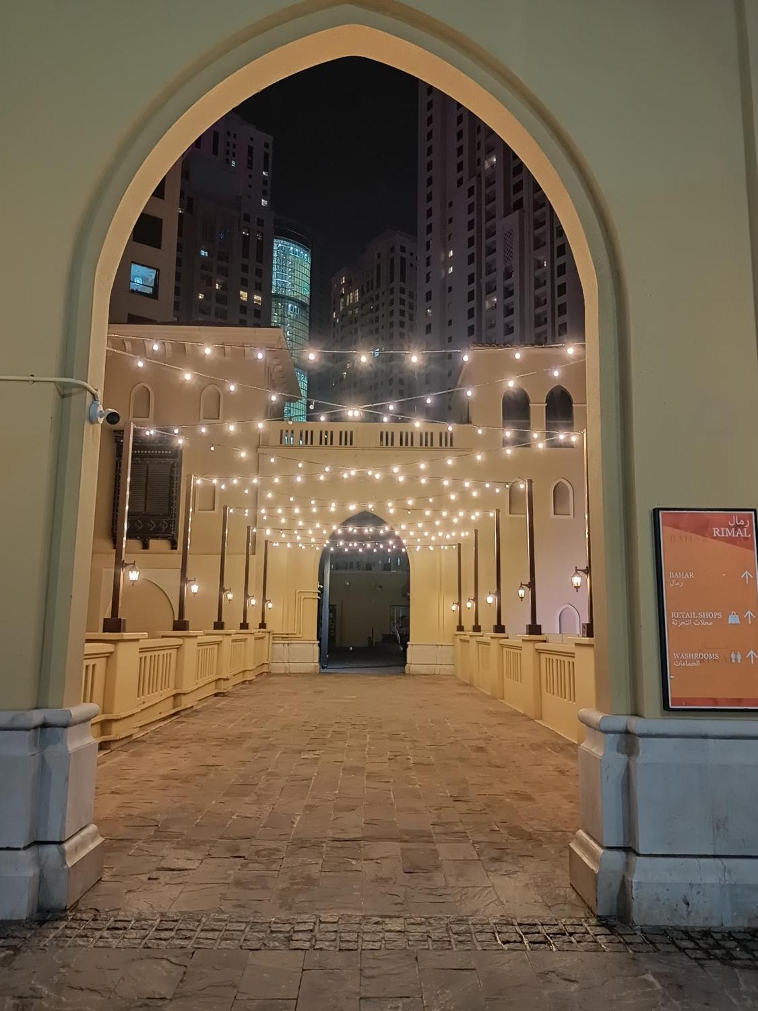 The Aero Hostel دبي المظهر الخارجي الصورة